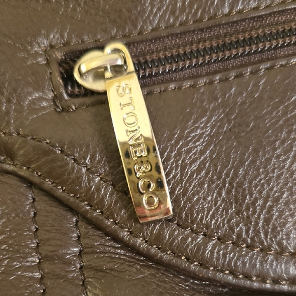 Stone and CO Brown Leather Shoulder Bag with Elegant Finish - Picture 9 of 13